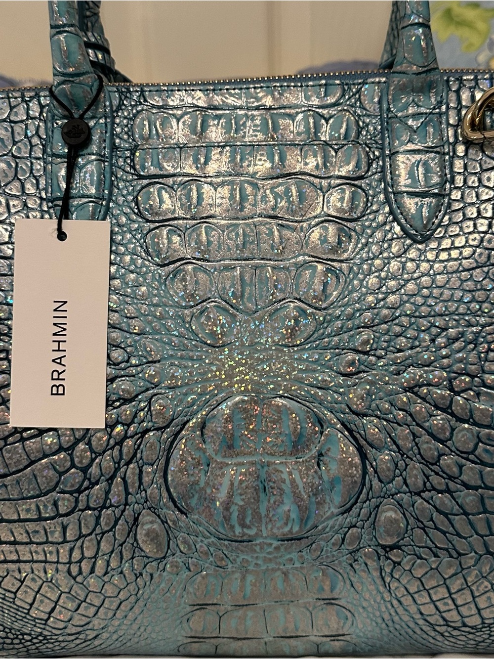 Great Price !!  Brahmin Arctic Blue Large Caroline Satchel. Including charm - Picture 3 of 10